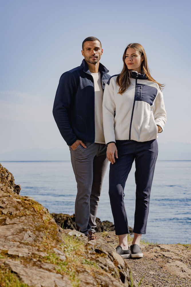 Cascade Sherpa Fleece Dam