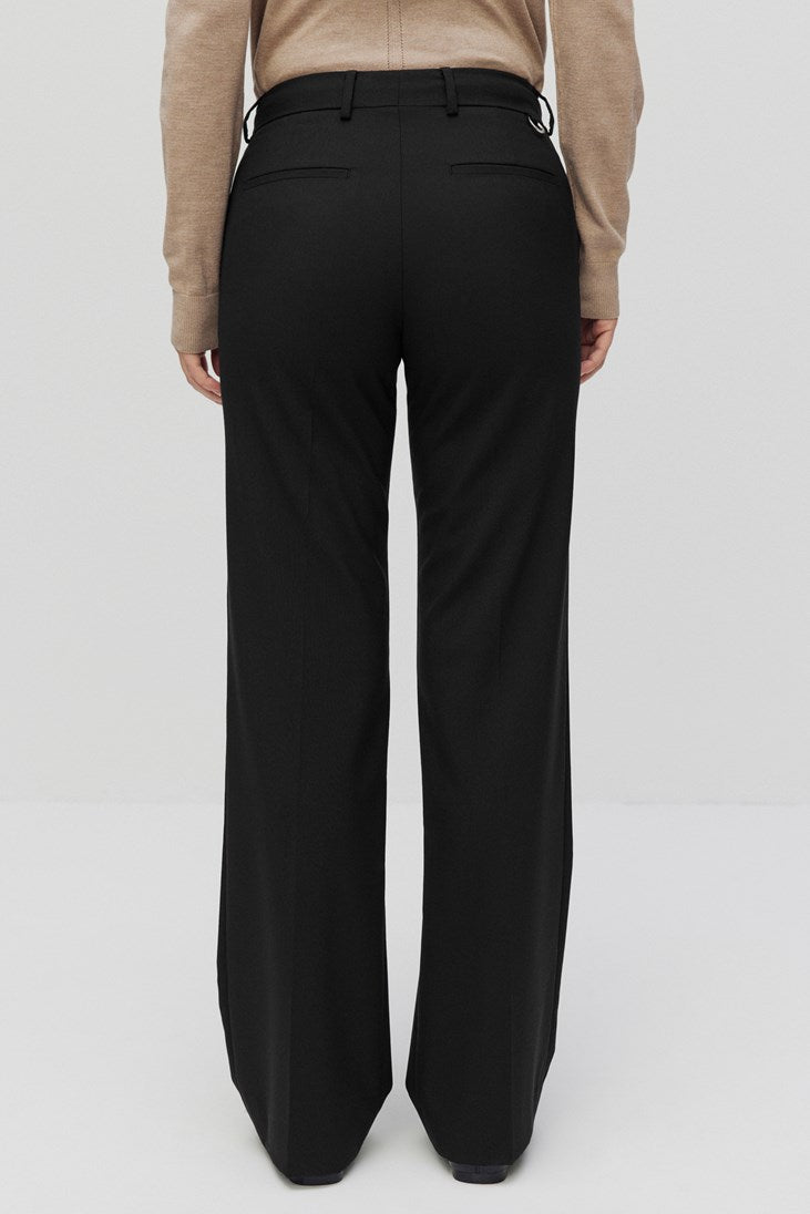 Stockh Im Karen straight trousers, MQ