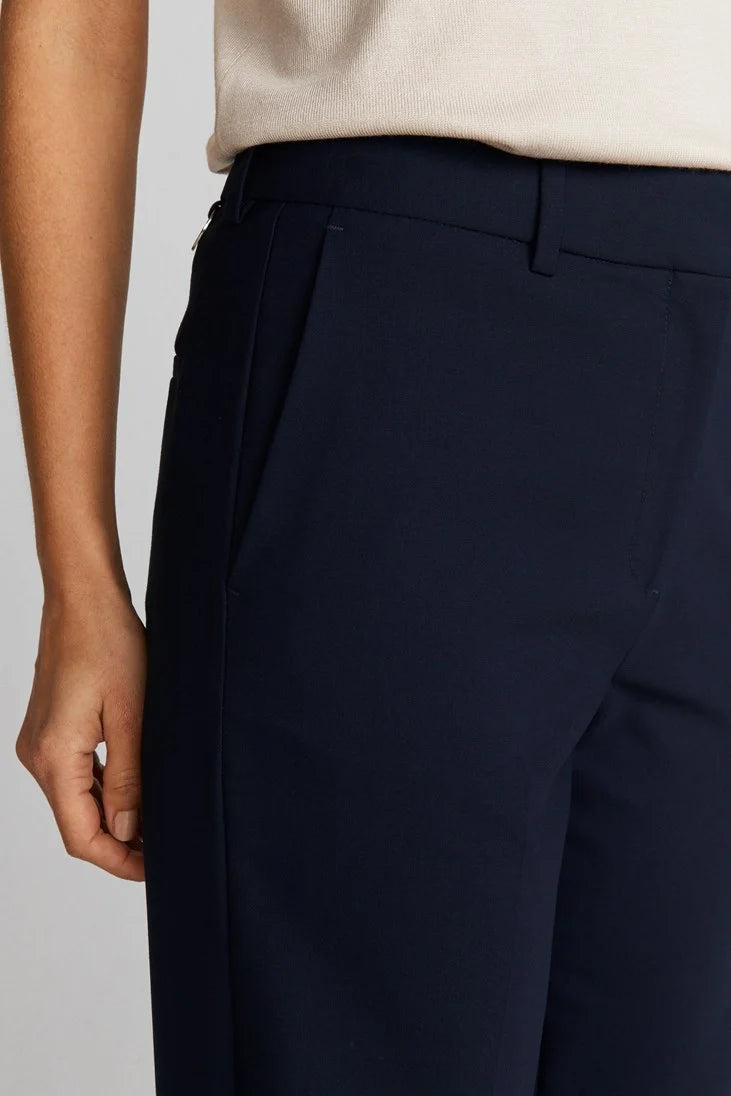 Stockh Im Karen straight trousers, MQ
